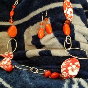 Necklace and earrings set